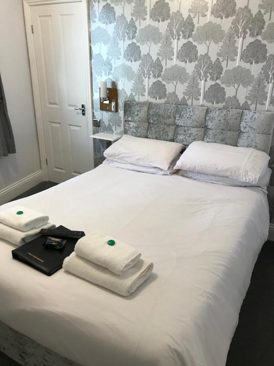 Grosvenor Hotel Robin Hood's Bay Luaran gambar